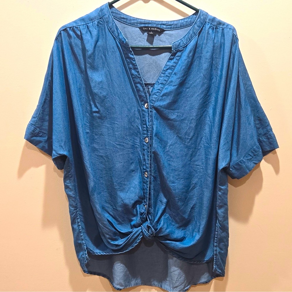 Zac & Rachel Blue Chambray Lyocell V-Neck Button Front Knot Hem Blouse L